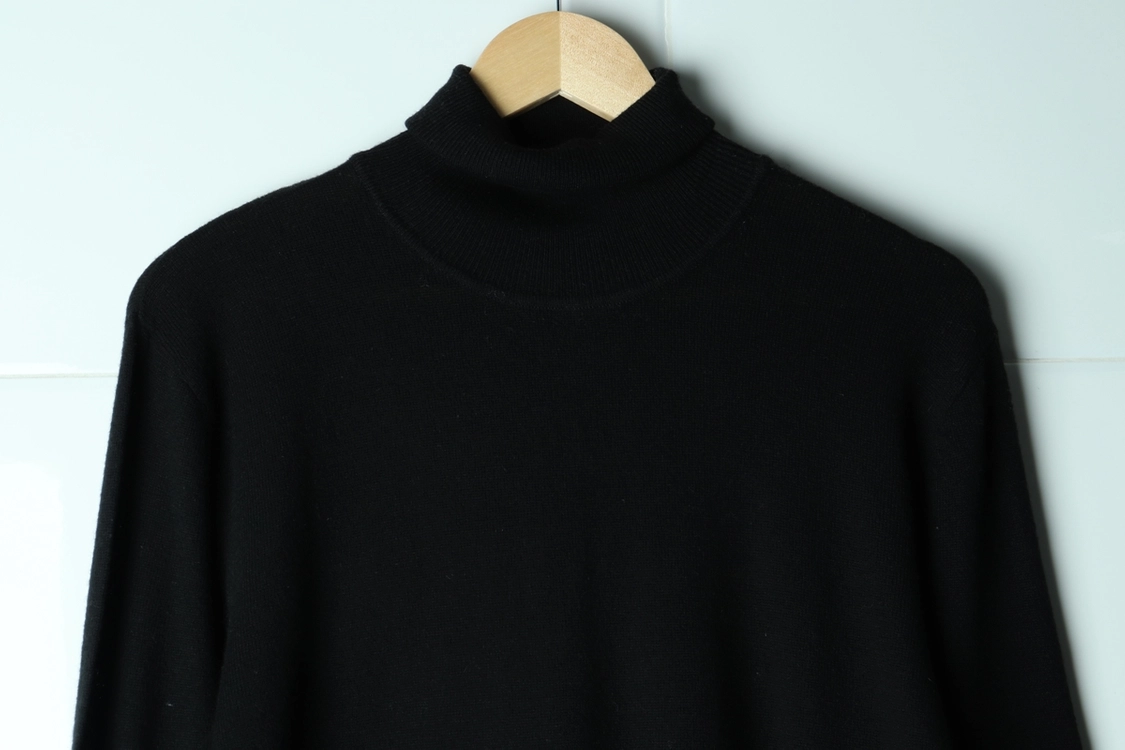 (L-XL) 바쏘옴므 니트 목폴라 캐시미어 블랙 이미지
