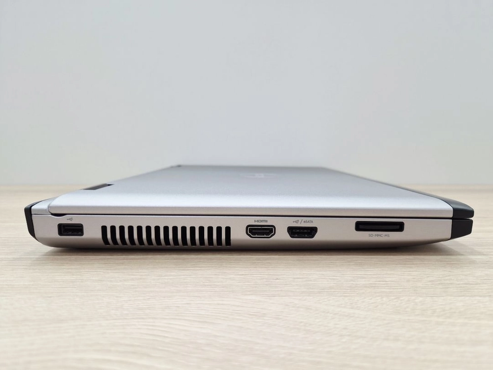 DELL 델 노트북 Vostro 3550 이미지