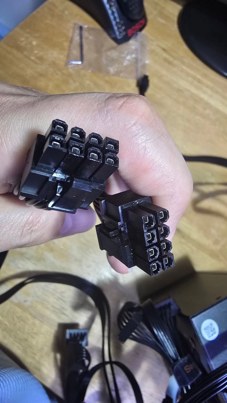 세고텝 Segotep GM850W 80PLUS GOLD 풀모듈러 ATX 3.1 이미지