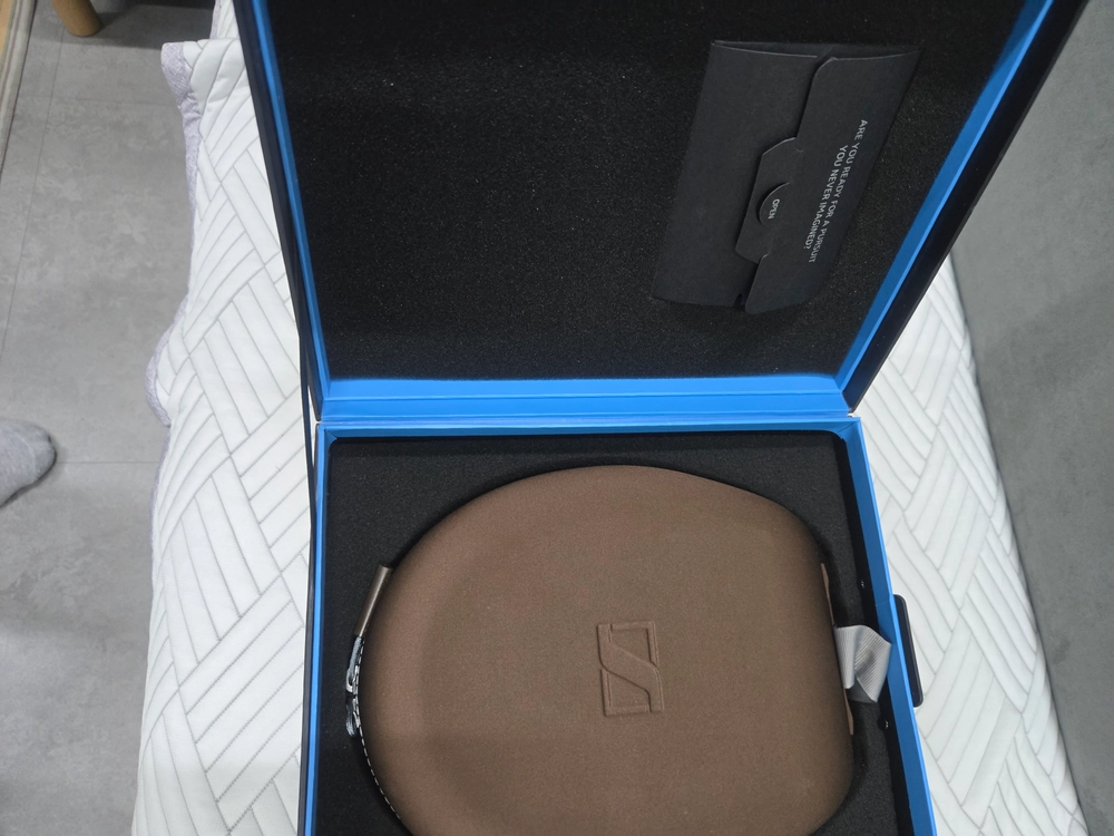 젠하이저 모멘텀 1세대 브라운 유선 헤드폰 이미지