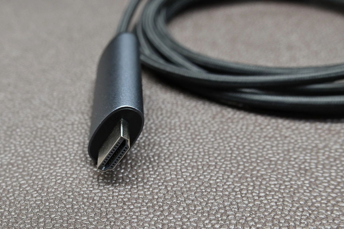 유그린 USB-C to HDMI 8K@60Hz 48Gbps 2m 케이블 ugreen 이미지