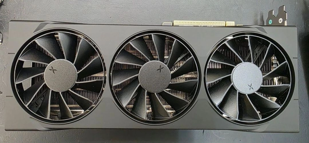라데온 xfx rx9070xt 이미지