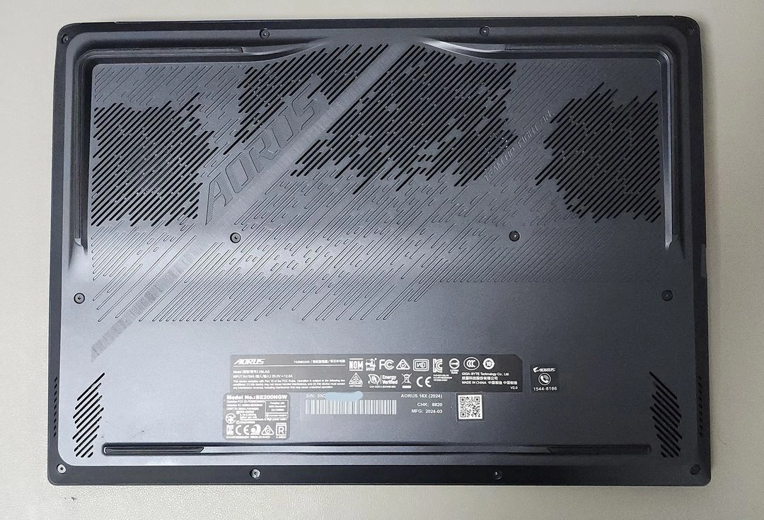 i7 14650HX RTX4060 32GB 1TB AORUS 16X 2024게이밍 노트북 이미지