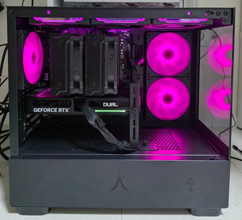 라이젠 9600X , RTX 5060Ti 컴퓨터 팜 이미지