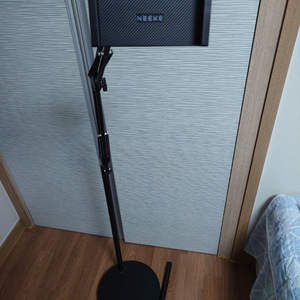 니케 태블릿 거치대 이미지