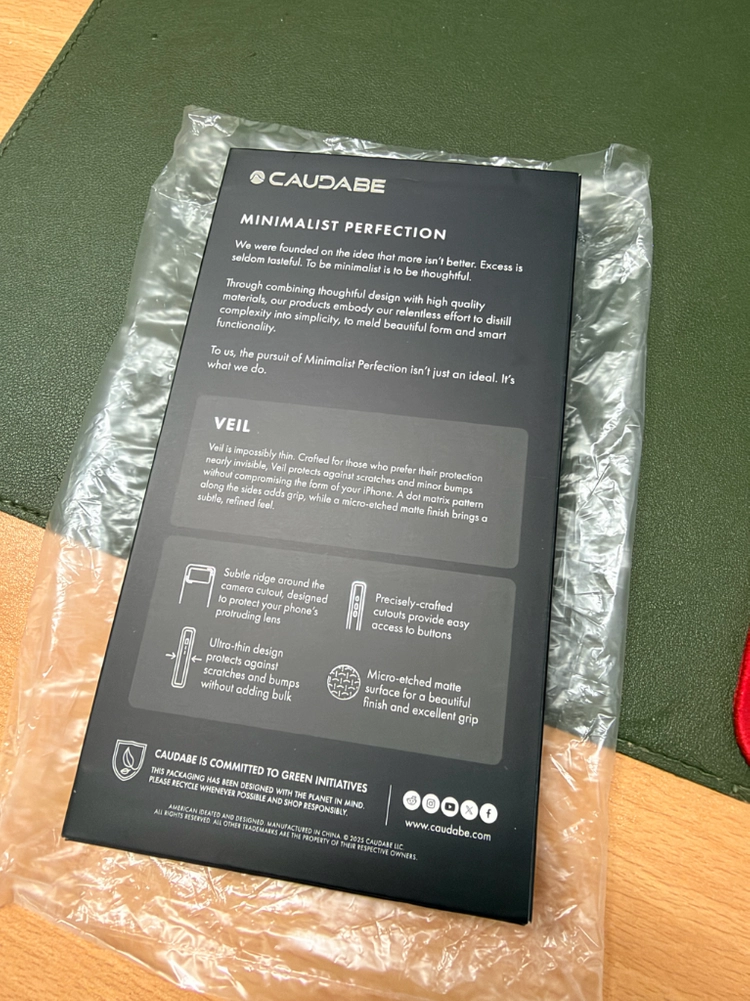 CAUDABE VEIL 카우다베 베일 아이폰17pro 케이스 이미지