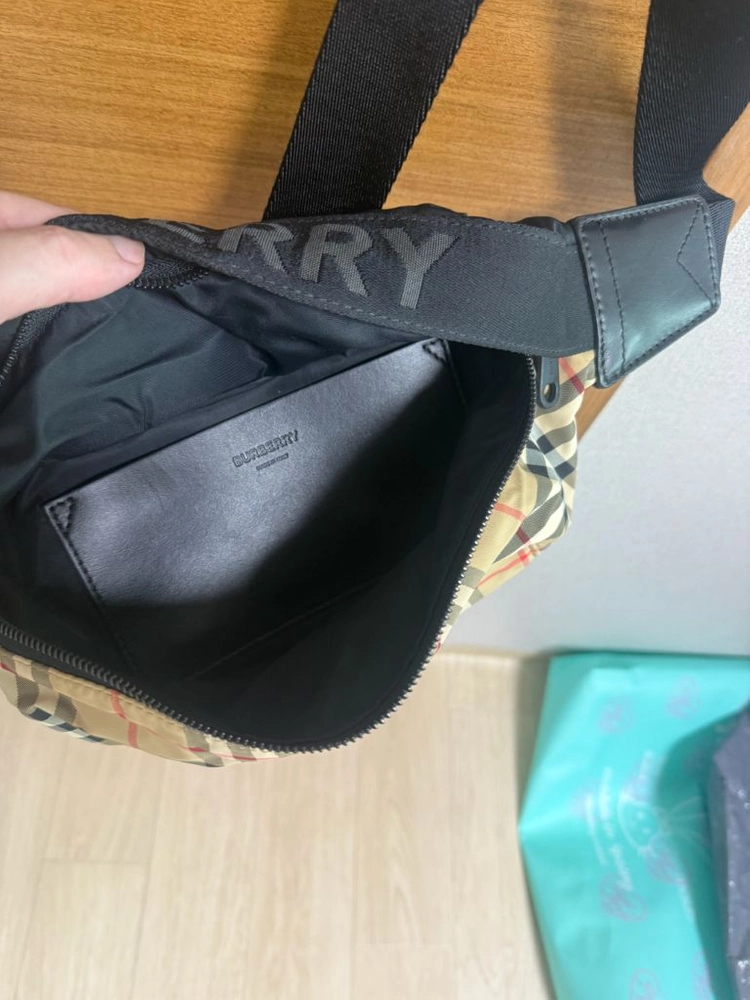 버버리 체크 범백 벨트백 8026557 이미지