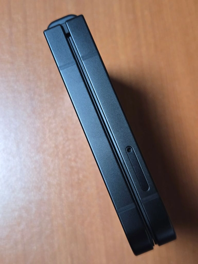 갤럭시 Z플립7 FE 256GB 블랙 이미지