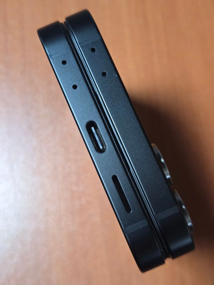 갤럭시 Z플립7 FE 256GB 블랙 이미지