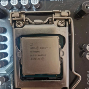 각개,일괄)인텔 코어 i9-9900K, 기가바이트 어로스 메인보드, 쿨러마스터 공랭 쿨러 이미지