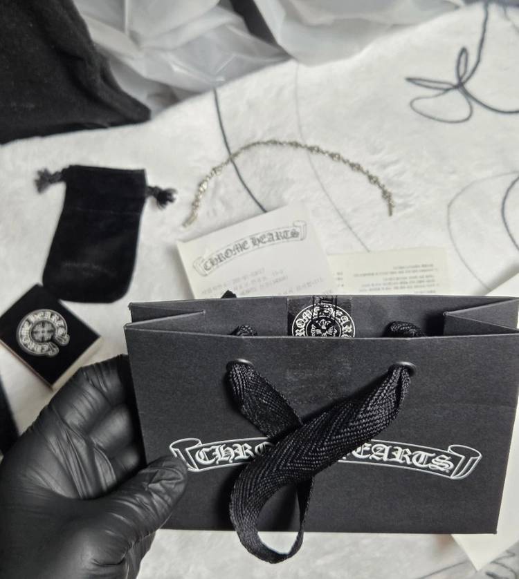크롬하츠 e ch 타이니 플러스 pls 12링크 팔찌 CHROME HEARTS 이미지