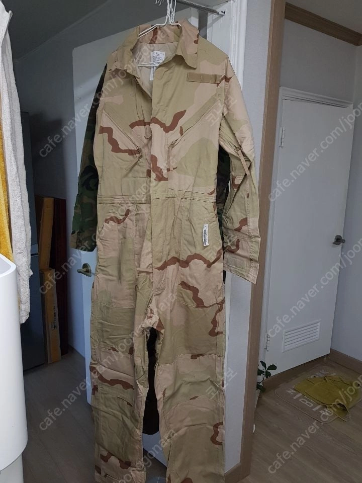 미군 기갑병 /공군 /사막삼색 커버올 이미지