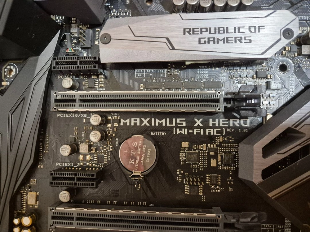ASUS Z370 MAXIMUS HERO WIFI 팝니다 이미지