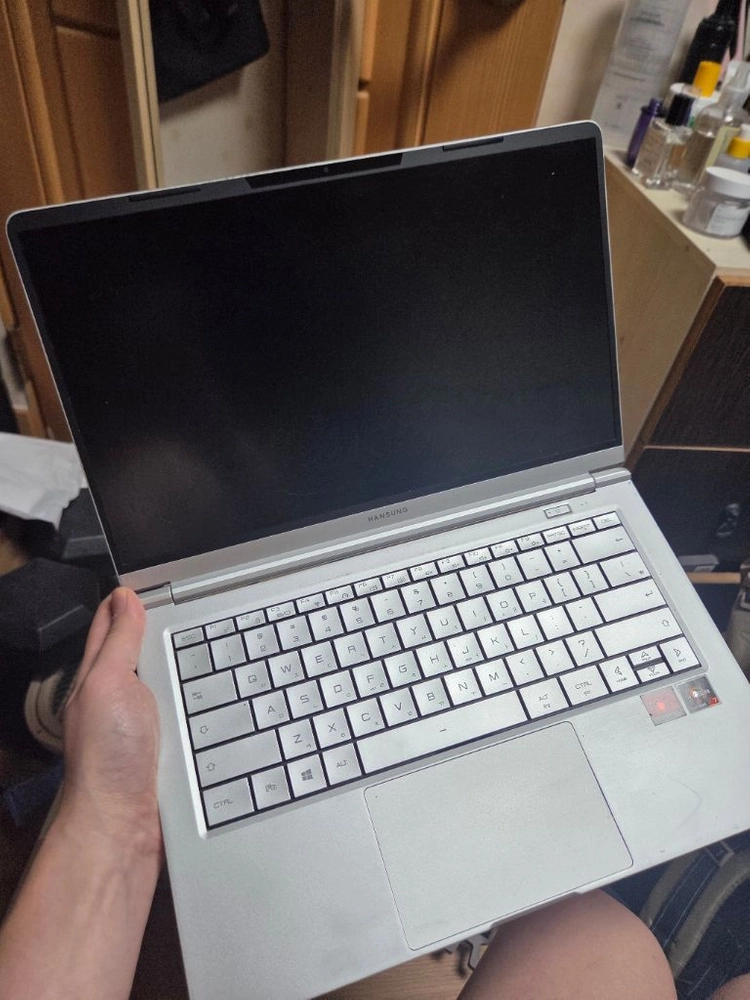 초가성비 1.1kg 한성 tfx4470h 르누아르 노트북 이미지