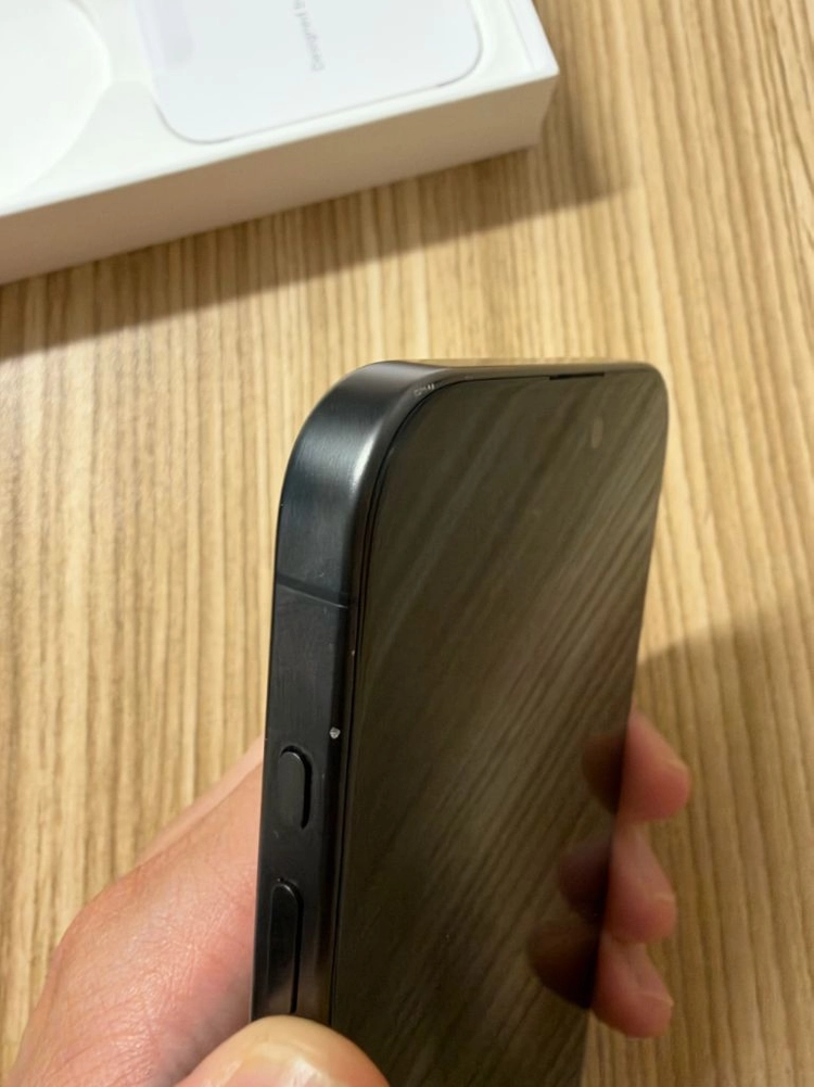아이폰 15프로 256GB 티타늄블랙 이미지