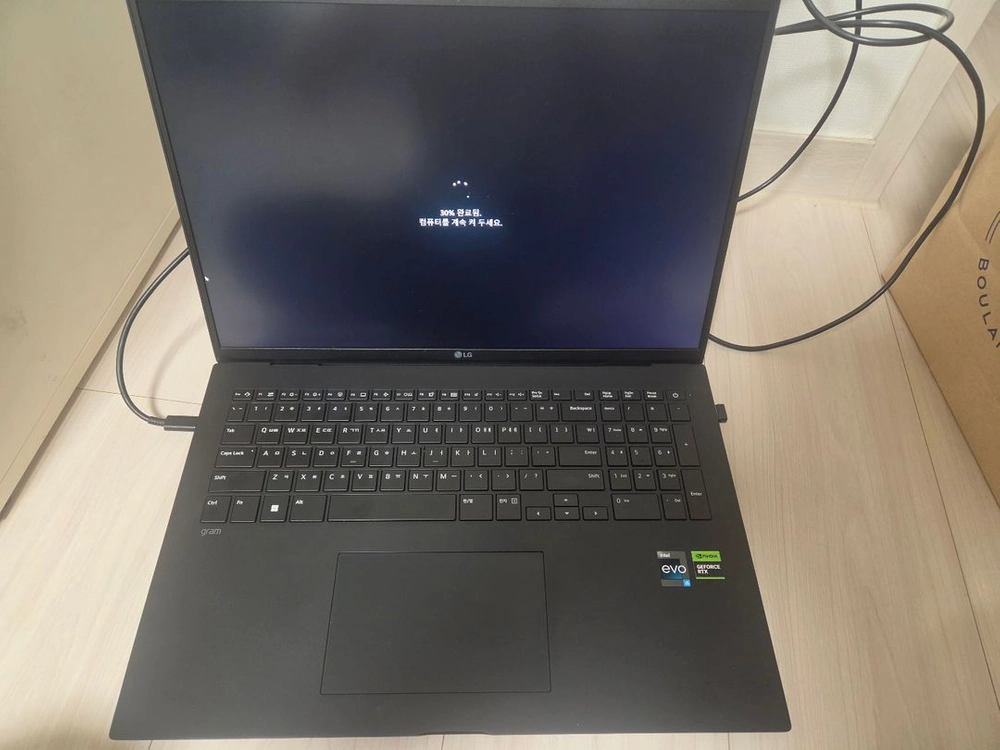lg그램 17인치 gtx3050외장그래픽카드 16g 이미지