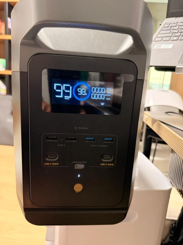 에코플로우 DELTA 2 + 정품 220W 양면 태양광 패널 풀세트 (실사용 1~2회) 이미지
