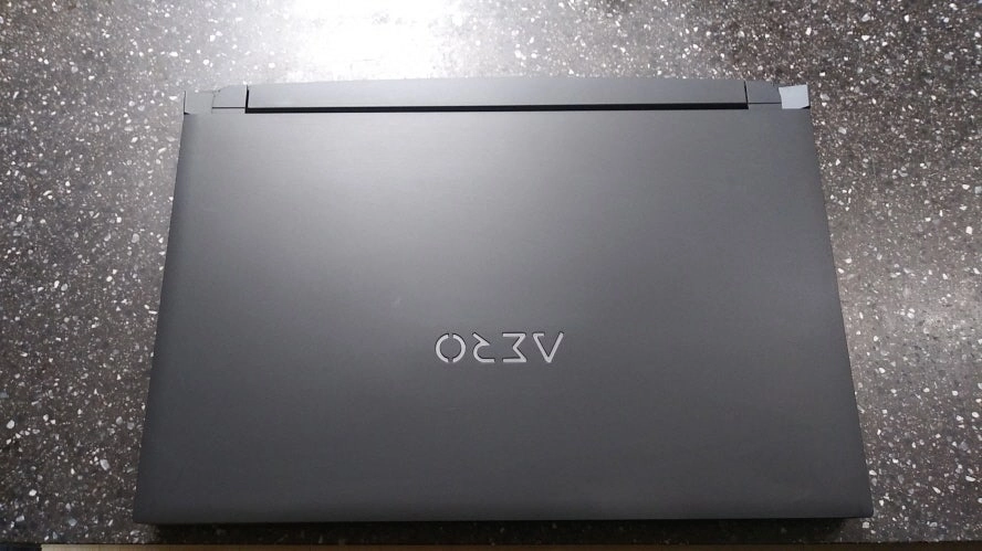 기가바이트 AERO 5 XE4 OLED 이미지