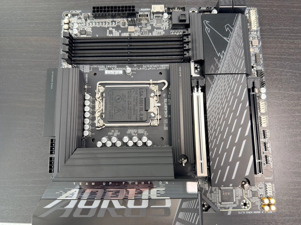 GIGABYTE B860M AORUS ELITE (PC DIRECT) 판매합니다. 이미지