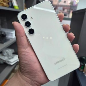 갤럭시 S23 FE 화이트 256G(필름/케이스) 이미지
