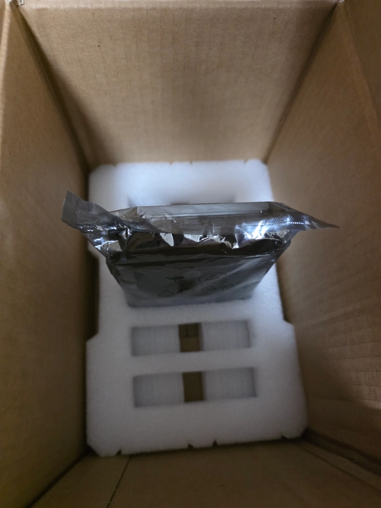 WD HC550 18TB SATA HDD 미개봉 최신제조 하드 이미지