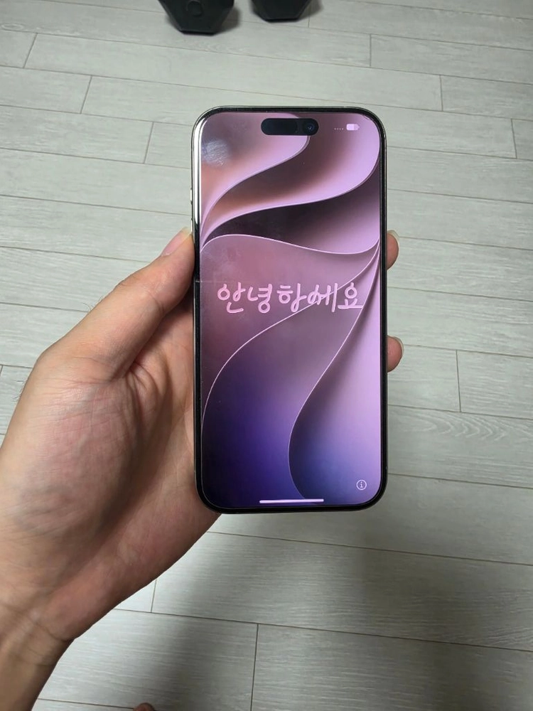 아이폰15프로 내추럴티타늄 256G 자급제 이미지