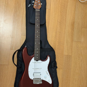 스털링바이뮤직맨 ST50 hss + boss katana mini 앰프 세트 이미지