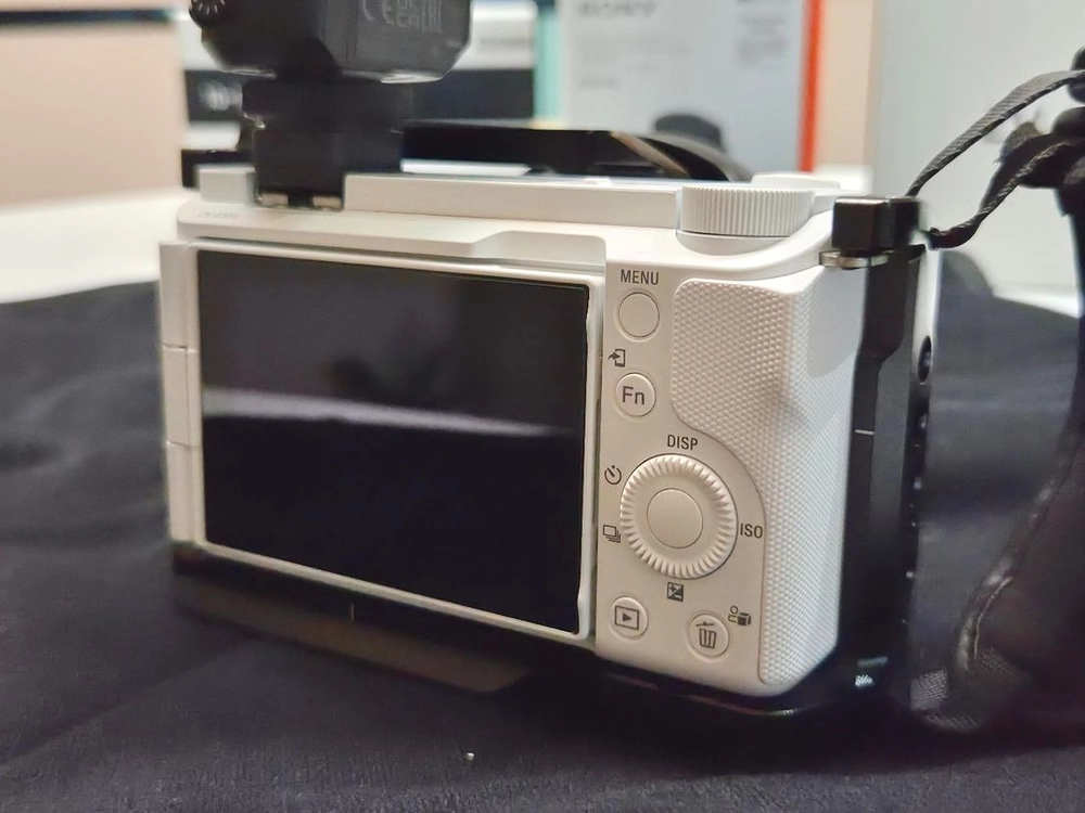 소니 정품 미러리스 카메라 ZV-E10M2K 화이트+시그마 C 10-18mm F2.8+소니 ECM-M1 샷건 마이크 이미지