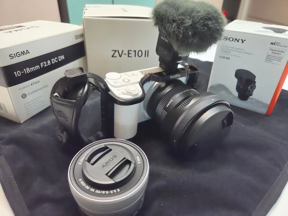 소니 정품 미러리스 카메라 ZV-E10M2K 화이트+시그마 C 10-18mm F2.8+소니 ECM-M1 샷건 마이크 이미지