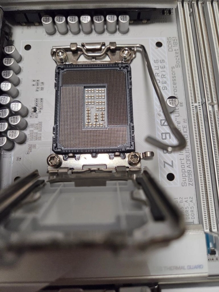 기가바이트 z890 aorus pro ice 피시디렉트 이미지