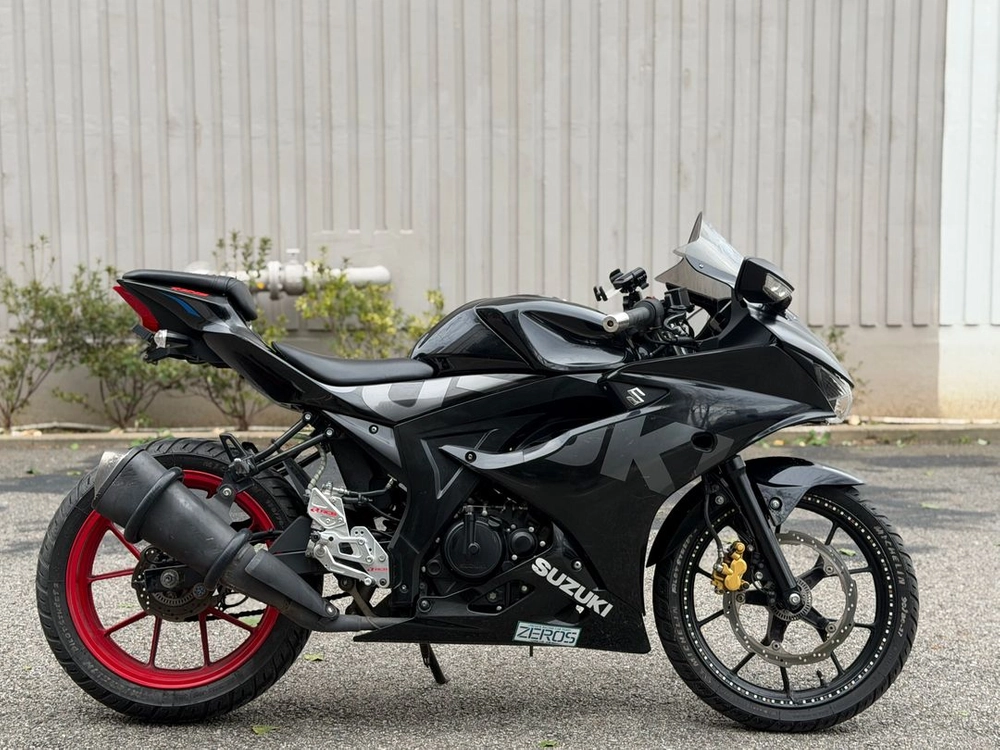 스즈키 GSX-R 125 / 2019년식 3.9만km / 저렴하게 판매합니다. 이미지