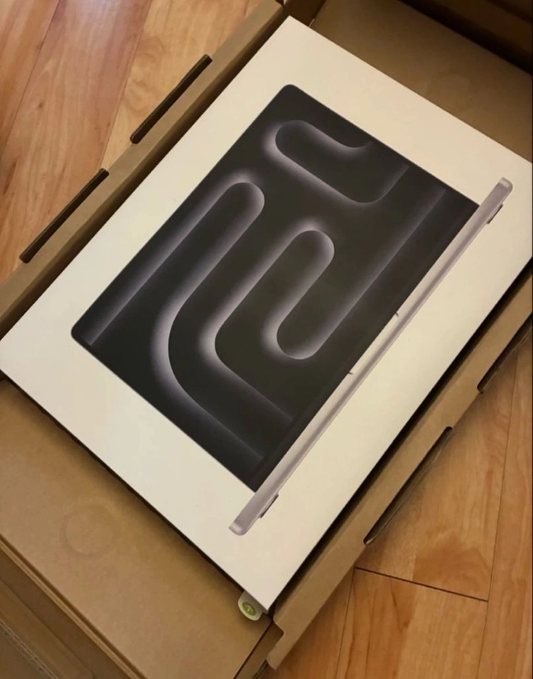 맥북 프로 14인치 M5 Pro 64GB 1TB 18코어 20코어 풀박스 애케플 이미지