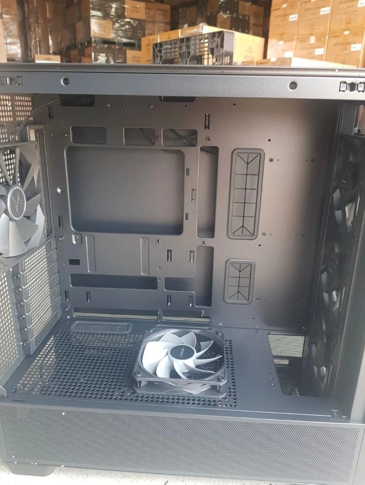 Antec FLUX MESH BTF 케이스 (우드 디자인) 이미지