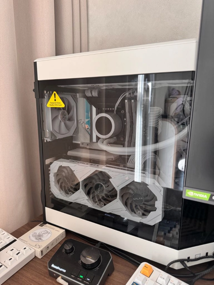 고가부품 13700kf rtx3080 컴퓨터 - 안심되는 중고거래