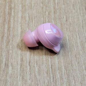 갤럭시 버즈플러스 핑크 오른쪽 SM-R175 이미지