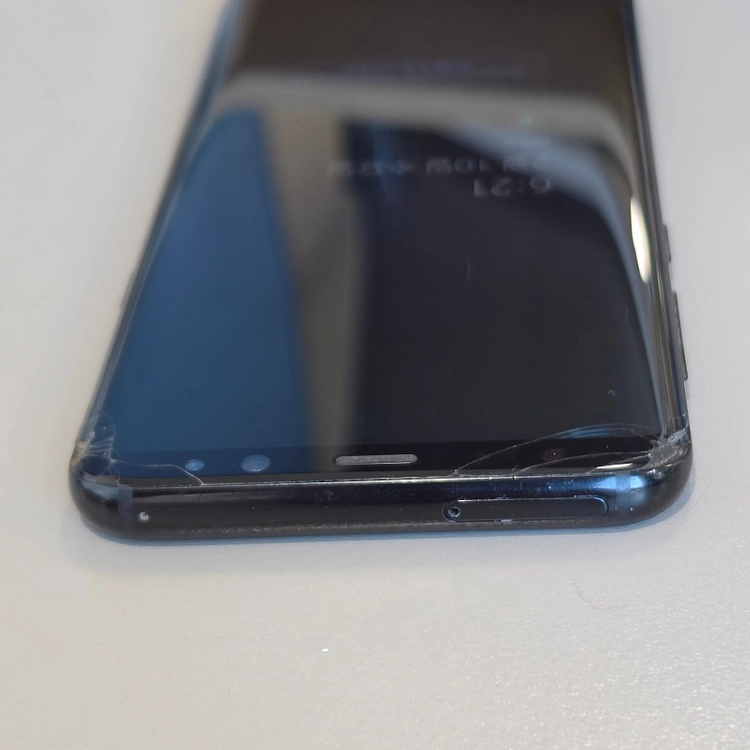 갤럭시 S8플러스 64기가 기능정상 게임용 단말기 4만 판매합니다 이미지