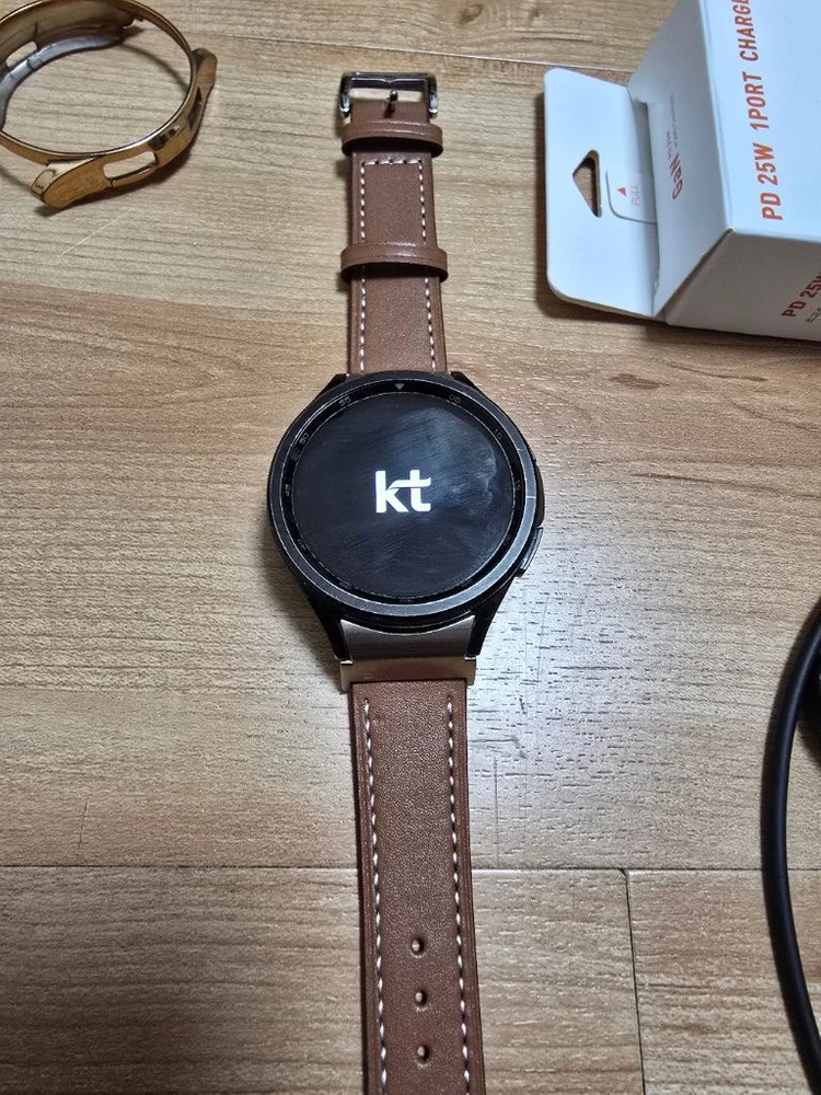 갤럭시 워치6 클래식 47mm 블랙 LTE버전. 이미지