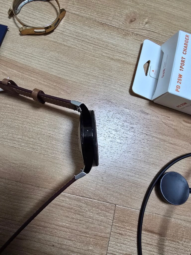 갤럭시 워치6 클래식 47mm 블랙 LTE버전. 이미지