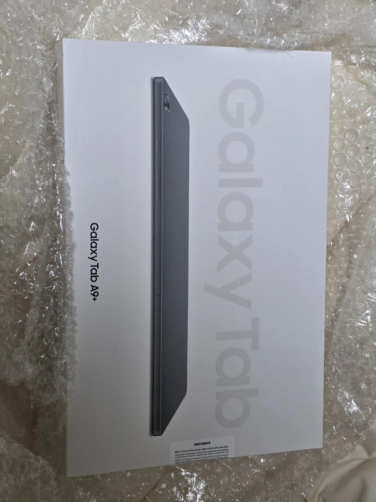 갤럭시탭 a9+ (64G) 미개봉 새상품 팝니다. 이미지