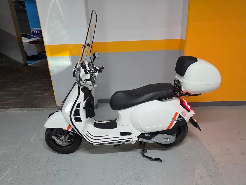2025년식 베스파 gts125 슈퍼스포츠 이미지