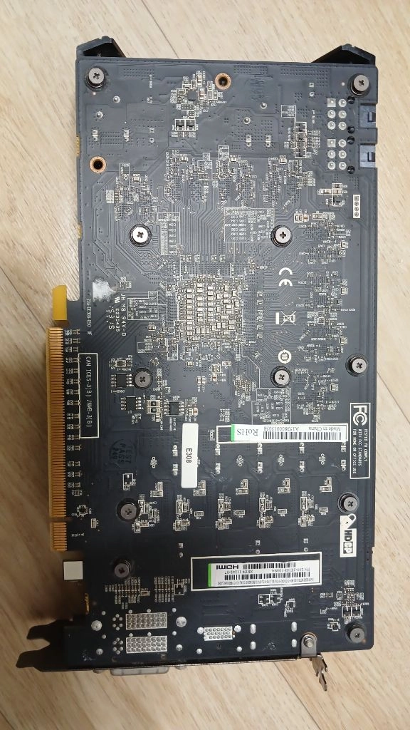 AMD 라데온 니트로 사파이어 R9 380 그래픽카드 이미지