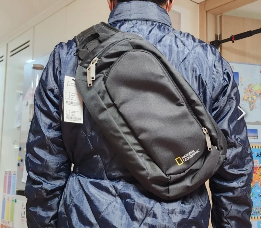 네셔널지오그래픽 슬링백 새상품 이미지