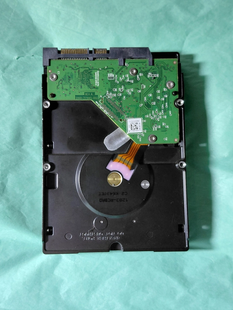 WD Blue HDD 4TB 5400/64M 130시간 이미지