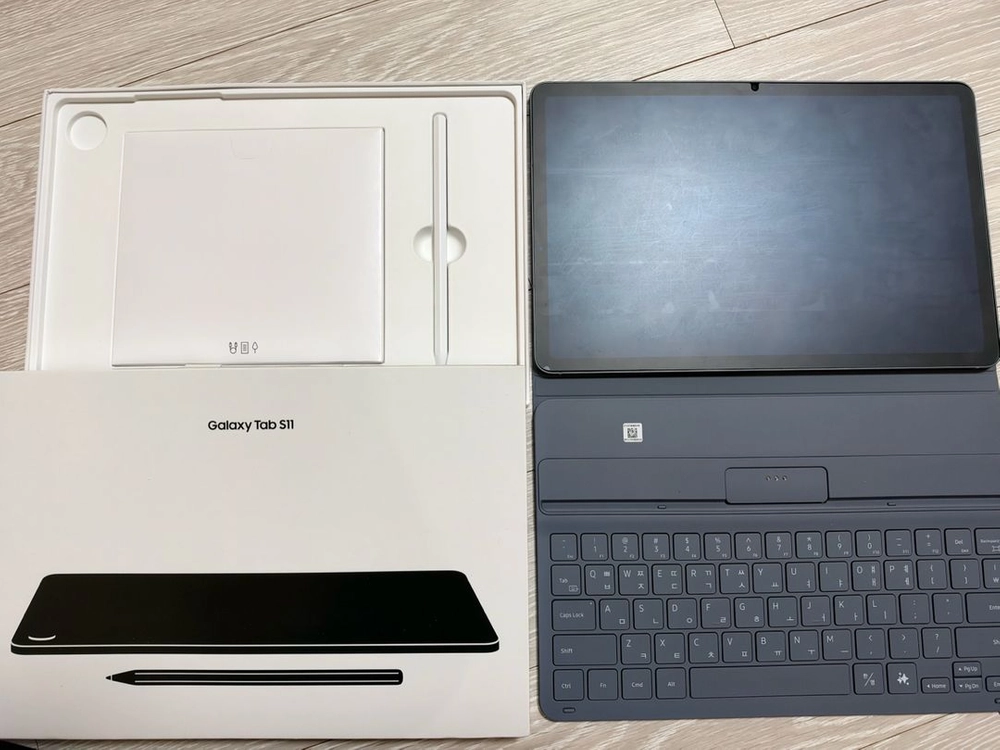 갤럭시탭 s11 wifi 128GB + 정품 슬림키보드 이미지