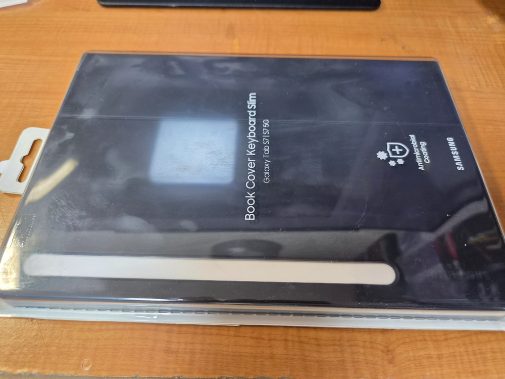 갤럭시탭 S8 WIFI 128GB + 정품 키보드 케이스 판매합니다. 이미지