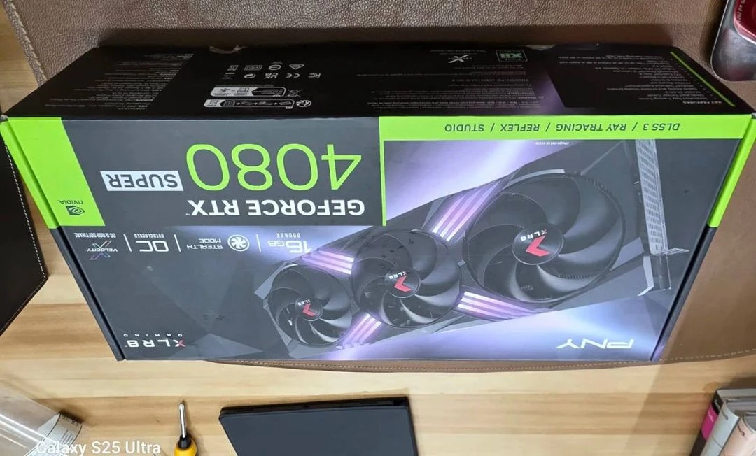 PNY 지포스 RTX 4080 SUper OC16G XLR8 Gaming - 안심되는 중고거래