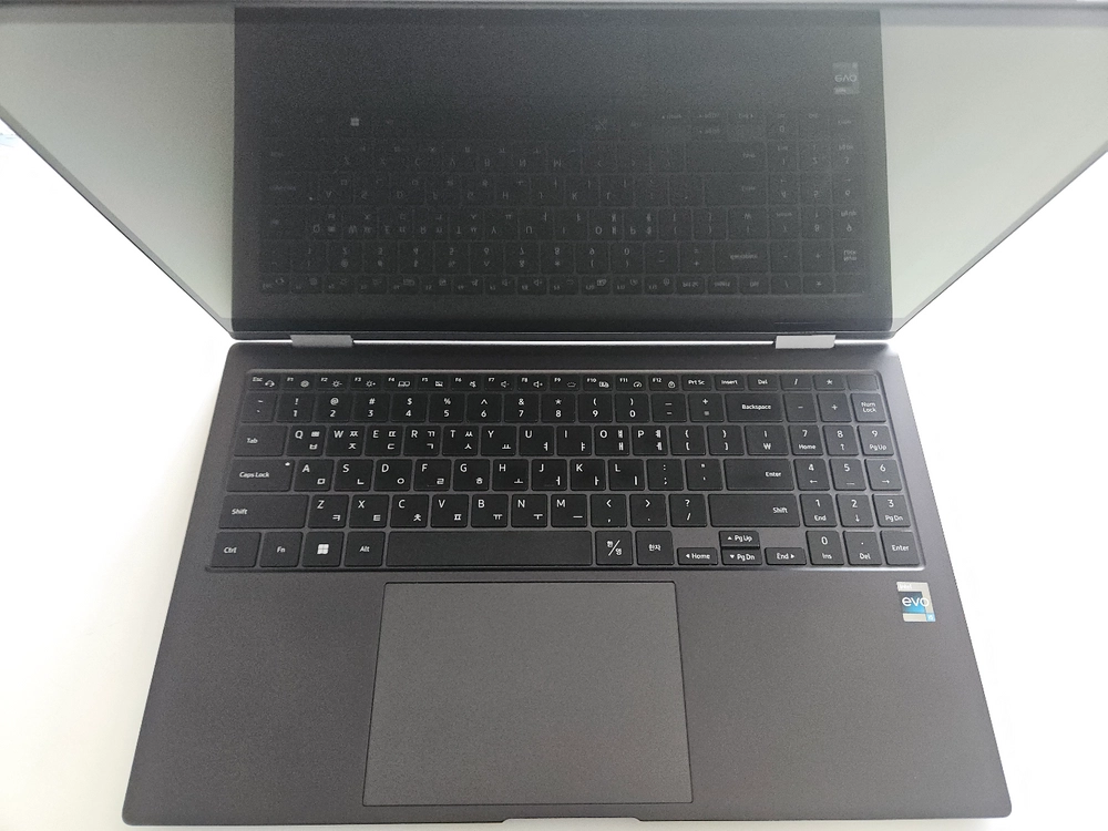 삼성 갤럭시북2 프로 360 15.6인치 인텔 12세대 i5 16GB/512GB - 안심되는 중고거래