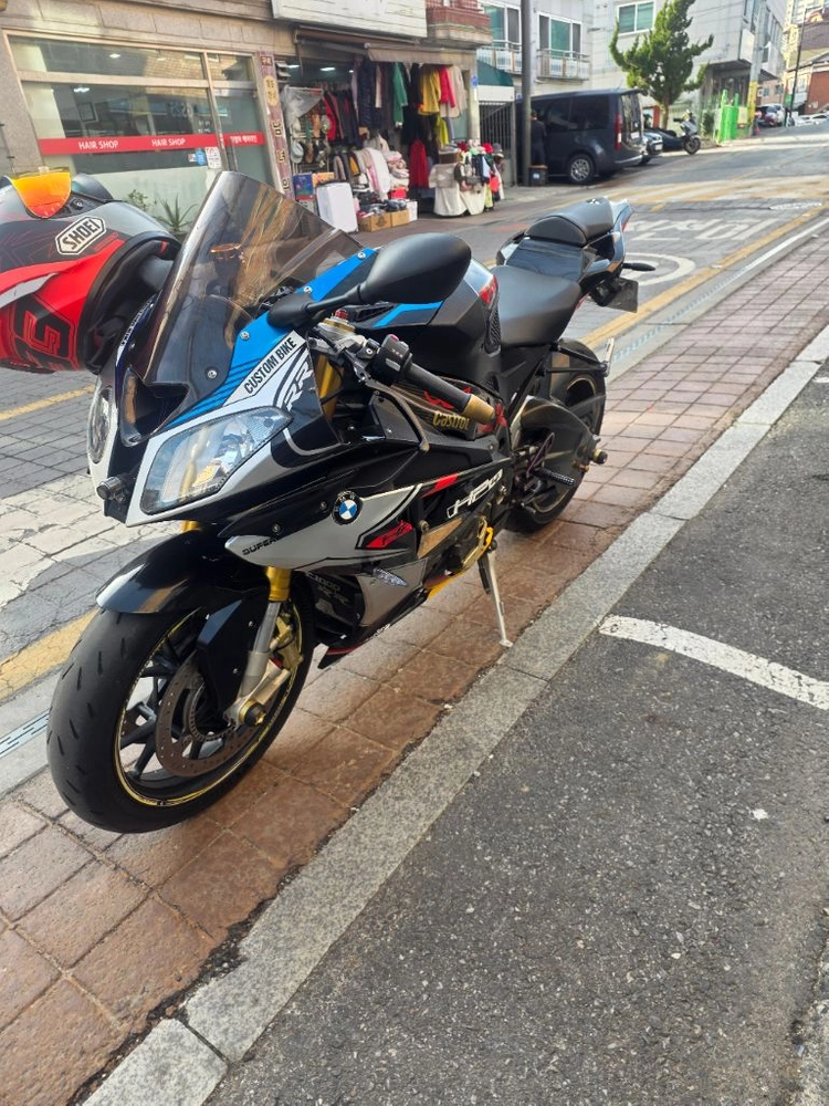 BMW S1000RR 이미지
