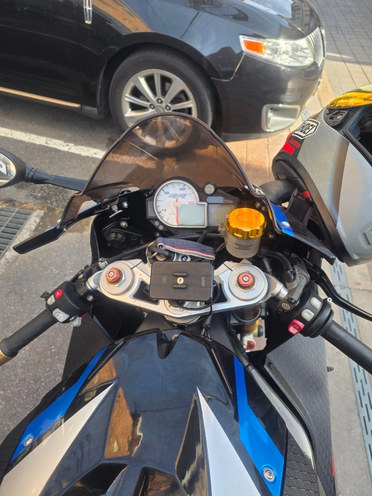 BMW S1000RR 이미지