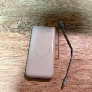 삼성 EB-U2510 무선충전 보조배터리 10,000mAh 이미지
